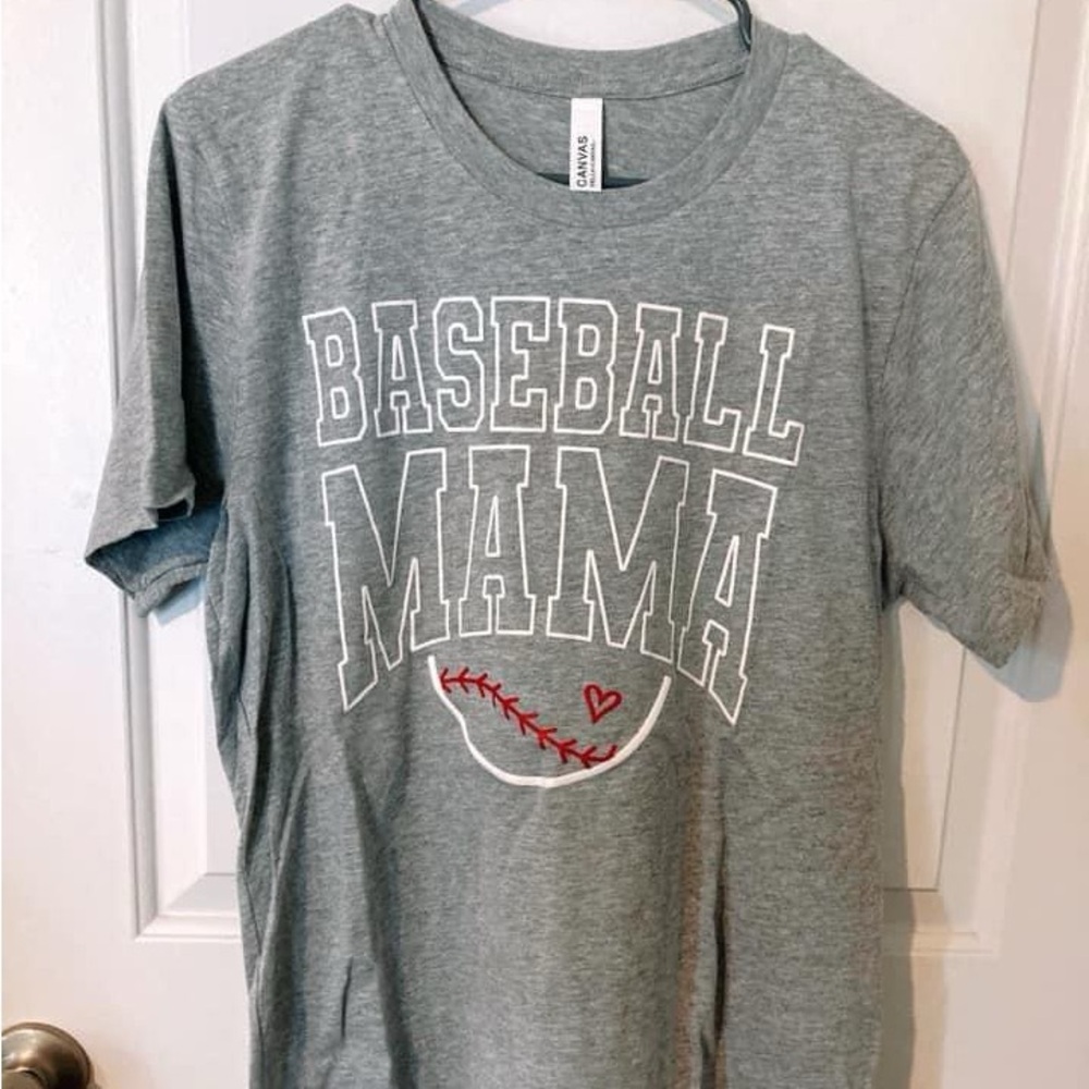 BASEBALL ⚾️ MAMA TEE